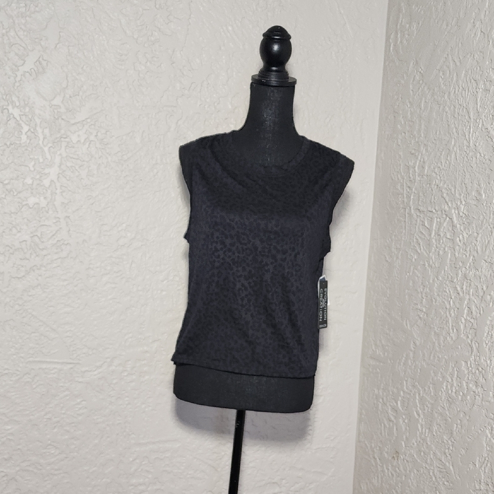 Evolution And Creation Leopard Cropped Tee